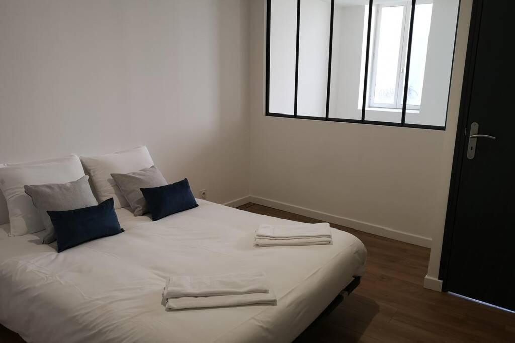 Apartamento Le Duplex Des Quais Blois Exterior foto