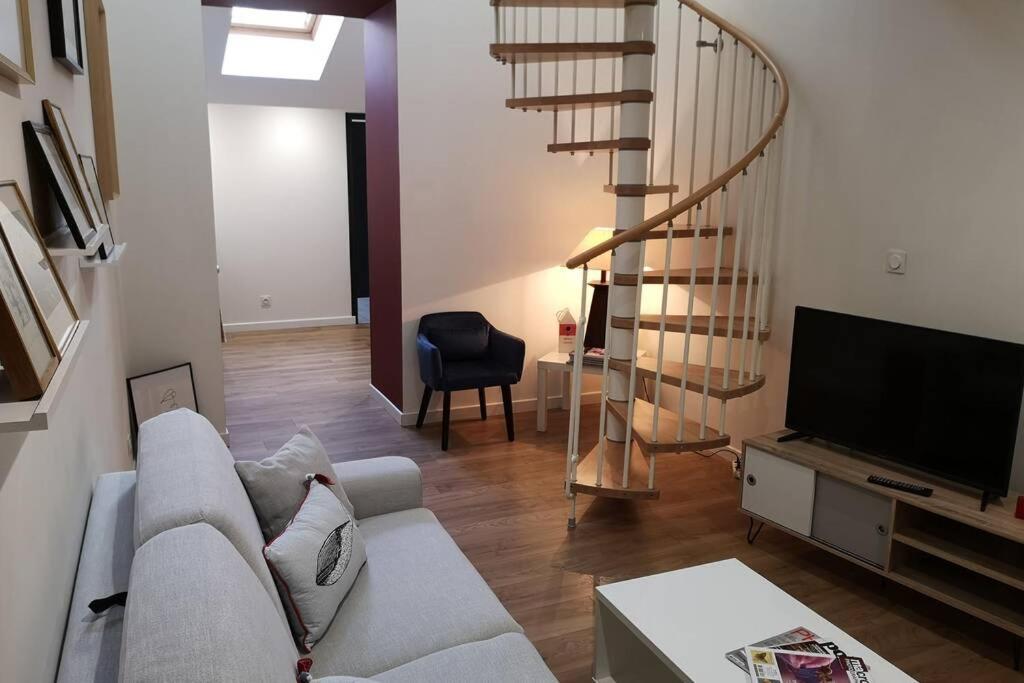 Apartamento Le Duplex Des Quais Blois Exterior foto